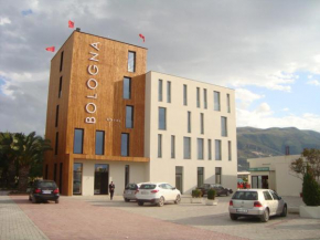 Hotel Bologna, Vlorë